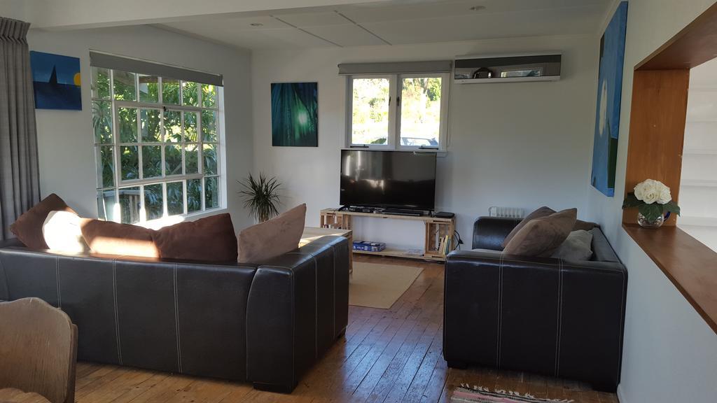 Hot Water Beach Surf Sound Cottage Hotwater Beach Екстериор снимка